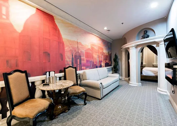 Top Haunted Hotels in Kansas City