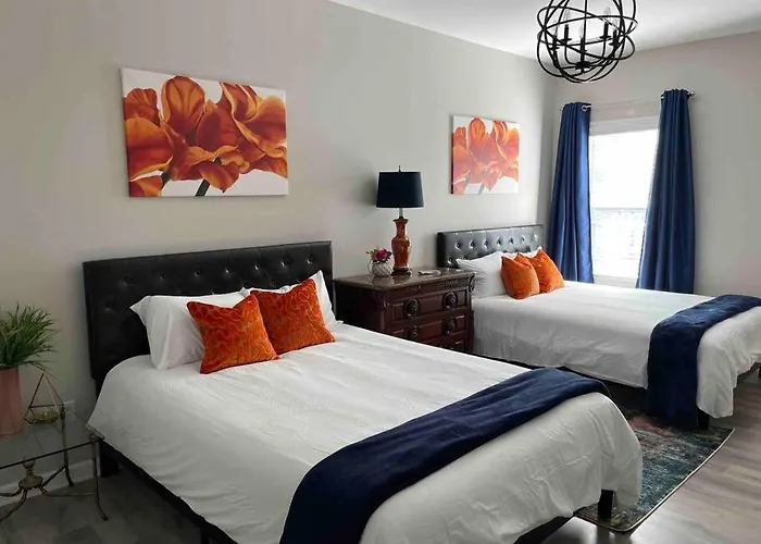 Best Hotels on North Central Expressway Dallas TX