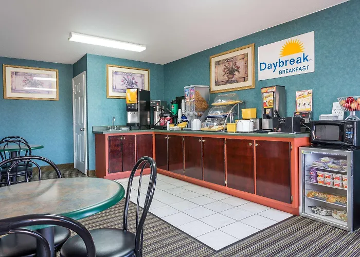 Best Hotels in Dickson TN for Southern Charm