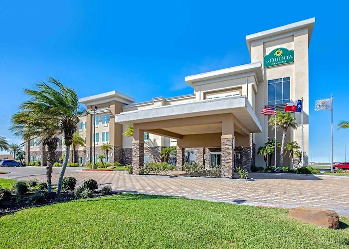 Finest Hotels Near Aladdin Theater Portland