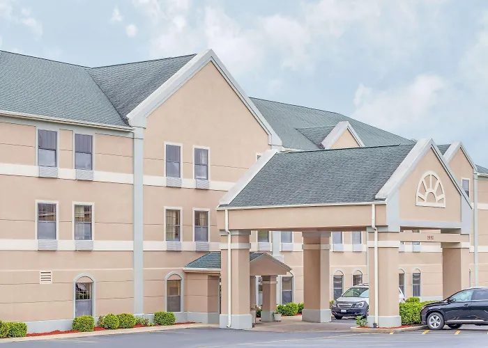 Best Hotels in Freeport IL for Unique Stays