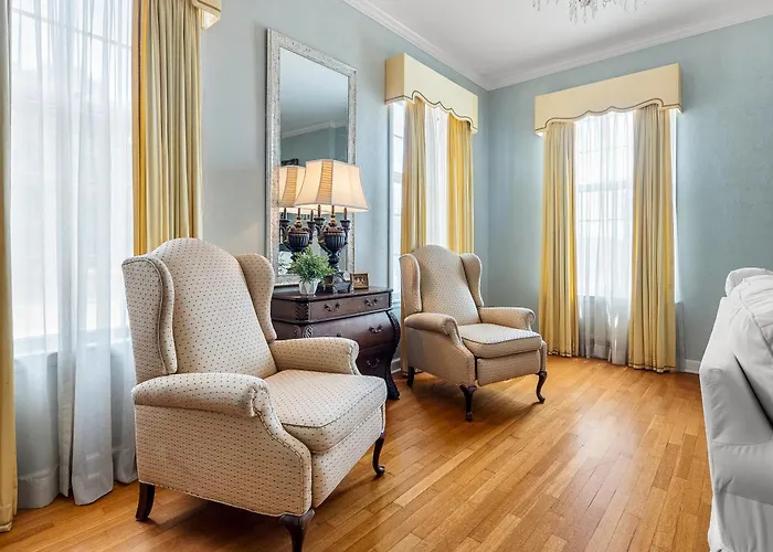 Best Hotels for Exploring Fort Smith