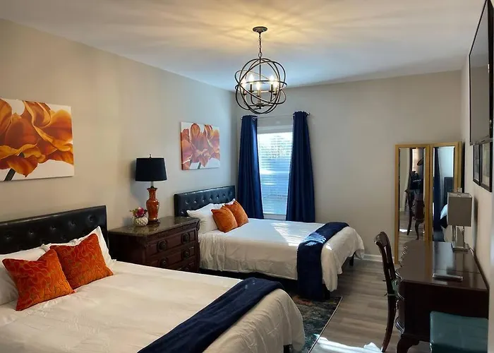 Top W Hotels in Dallas for Modern Luxury