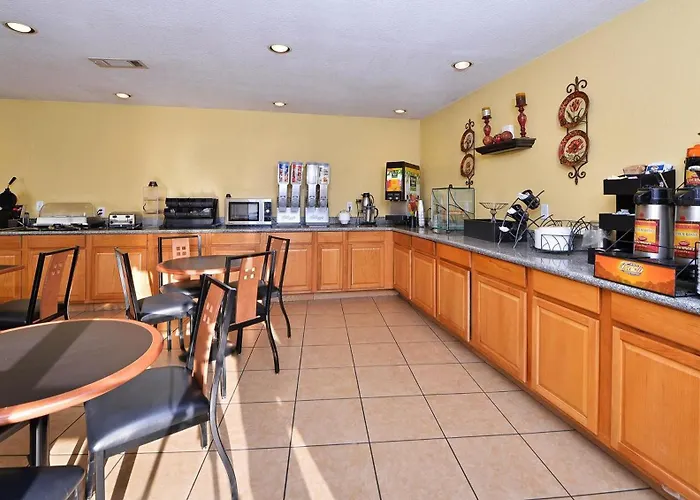 Top Hotels Near Ernest Morial Convention Center